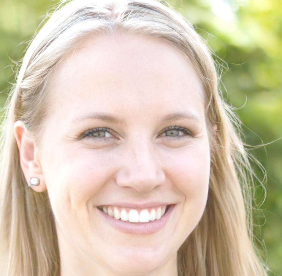 Instructore di meditazione con esperienza in filosofia contemplativa